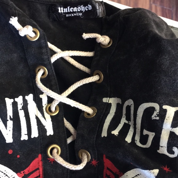 Vintage Americana Unleashed Rockwear top - Picture 5 of 8